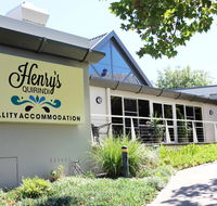 Henry's Quirindi - Accommodation Asia