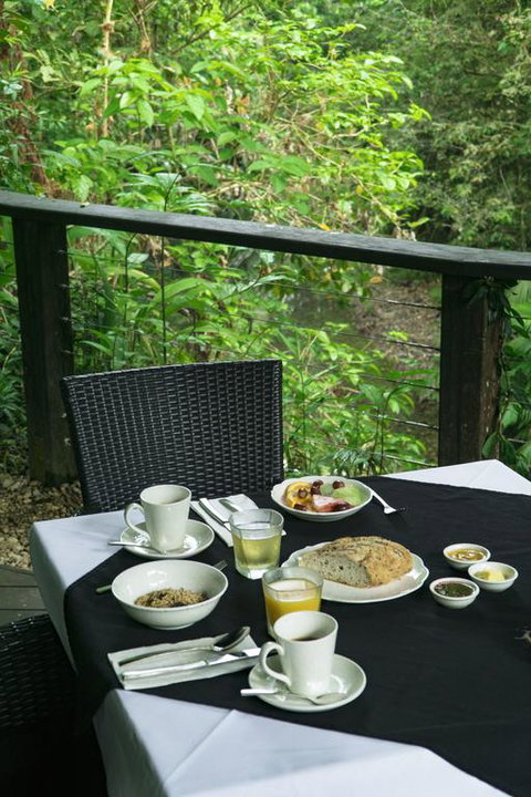 Heritage Lodge - Accommodation Guide 3