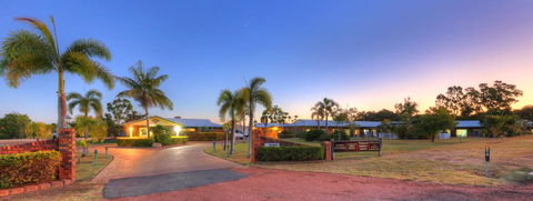 Heritage Lodge Motel - Accommodation Asia 0