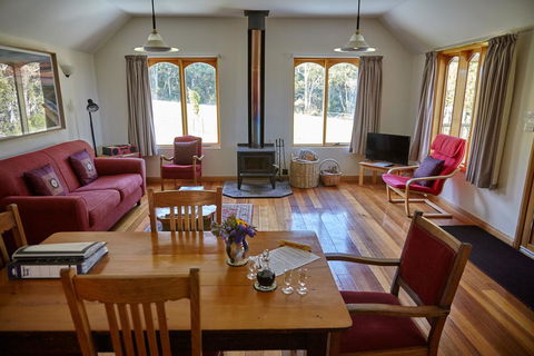 Herons Rise Vineyard Accommodation - Accommodation Asia 2