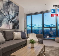 Highlife Luxury Carpark Wifi Pool Gym Netflix - Accommodation Guide