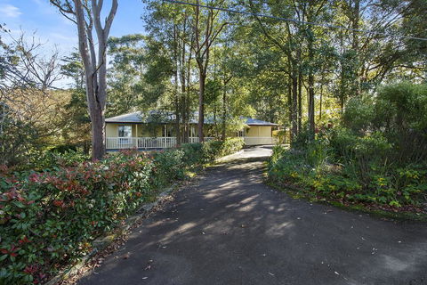 Hilldo - Lovely Mountainside Accommodation - Accommodation Asia 0