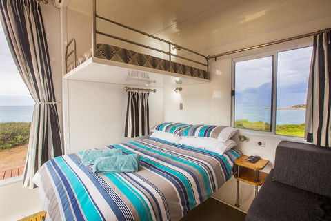 Hillocks Drive - Accommodation Asia 2