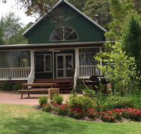 Hillview Chalet - Accommodation Asia