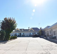 Hillview Motel - Accommodation Asia