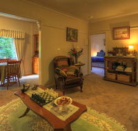 Hillview Oak BB - Accommodation Asia