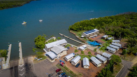 Hinchinbrook Marine Cove Resort - Accommodation Guide 2