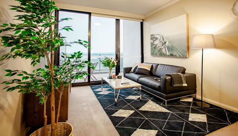HOAMA Properties At Wentworth Point - Accommodation Asia 0