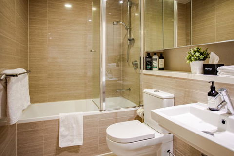 HOAMA Properties At Wentworth Point - Accommodation Asia 2