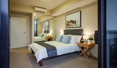 HOAMA Properties At Wentworth Point - Accommodation Asia 1
