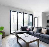 HOLIDAY HOME 3BR TOWNHOUSE with WIFI NEAR HIGHPOINT