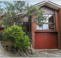 Holiday Home in the Heart of Anglesea - Accommodation Asia