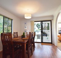 Holiday House - Accommodation Asia
