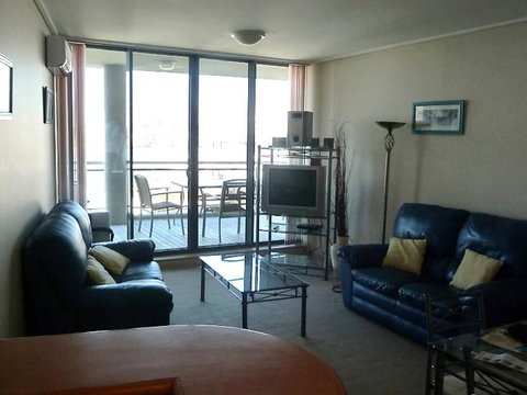Homebush Bay Self-Contained Modern Two-Bedroom Apartments (BEN) - Accommodation China 2