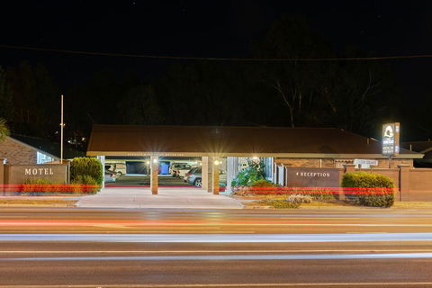 Homestead Motor Inn & Apartments - Accommodation Asia 0
