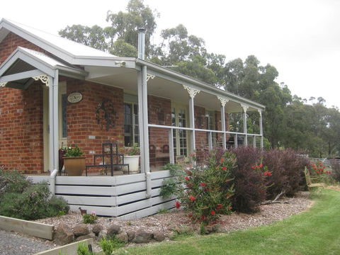 Honeyeater Cottage - Accommodation Asia 1