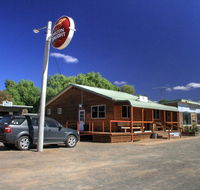 Ivanhoe Hotel Motel - Accommodation Asia