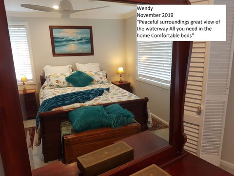 Januce - Delightful River Front House In Urunga - Accommodation Asia 3