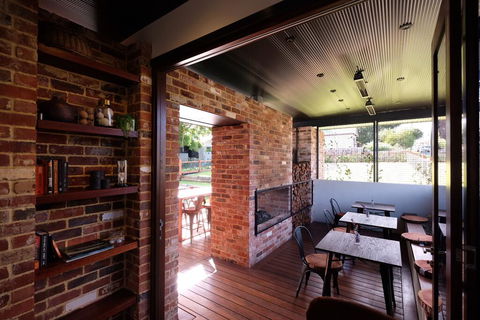 Jaspers Cabins - Accommodation Asia 2