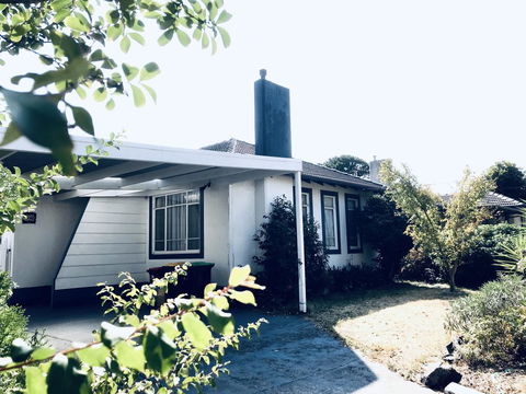 Jesson Crescent Dandenong Cozy House - Accommodation Asia 2