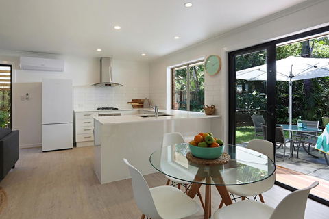 Jimmy's Shout - Pet Friendly - Accommodation Asia 1