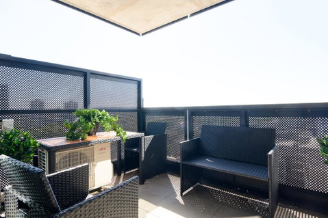 JUDD Your Stylish Richmond Abode Awaits You - Accommodation Guide 1