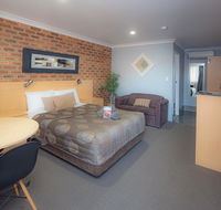 Jumbuck Motor Inn - Accommodation Asia