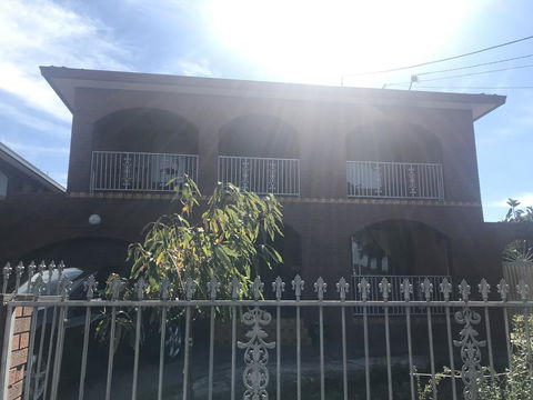 Katie's Antique House - Accommodation Guide 0