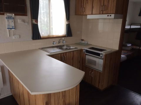 Kerang Cabins - Accommodation Asia 2