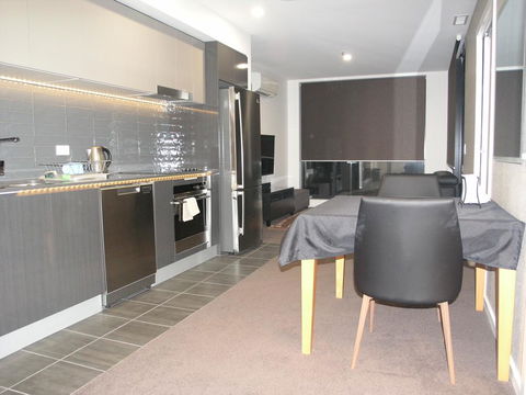 Kesh At Infinity Towers - Accommodation Asia 3