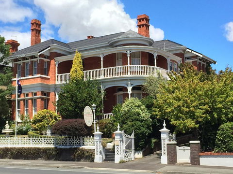 Kilmarnock House Edwardian Accommodation - Accommodation Asia 0