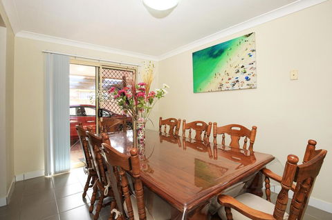 Kingfisher - Pet-Friendly - 10 Mins To Hyams Beach - Accommodation Asia 2