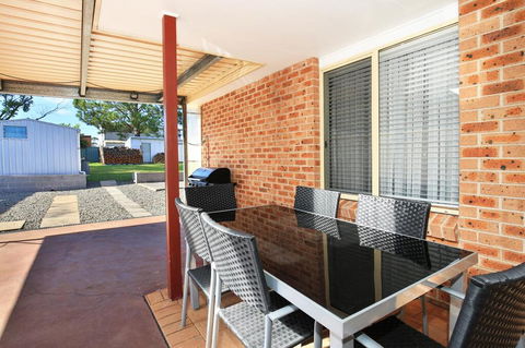 Kingfisher - Pet-Friendly - 10 Mins To Hyams Beach - Accommodation Asia 1