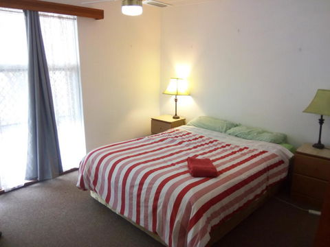 Kite Surfers House - Accommodation Asia 0