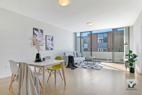 KOZYGURU NORTH RYDE MACQUARIE PARK 2 BEDROOM APT + FREE PARKING NNR009 - Accommodation Asia 1
