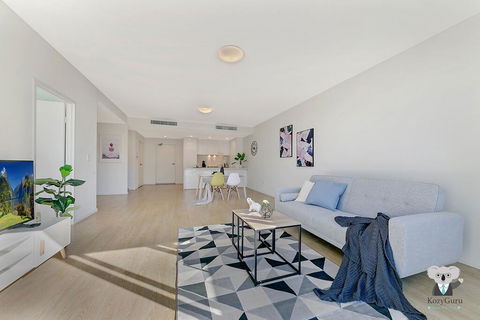 KOZYGURU NORTH RYDE MACQUARIE PARK 2 BEDROOM APT + FREE PARKING NNR009 - Accommodation Asia 0