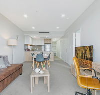 KOZYGURU PARRAMATTA CBD LUXURY 2 BED APT  FREE PARKING NPA011 - Accommodation Asia