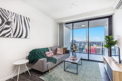 KOZYGURU SOUTH BRISBANE FUNKY 1 BED APT FREE PARKING QSB027-1810 - Accommodation Asia 0