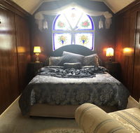 Krinklewood Cottage  Train Carriages - Accommodation Asia