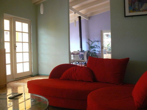 La Cote D Or - Mediterranean Cottage - Accommodation Asia 3