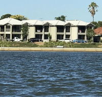 Lake Breeze - Accommodation Asia
