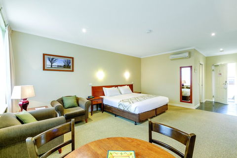 Lake Inn - Ballarat - Accommodation Asia 3