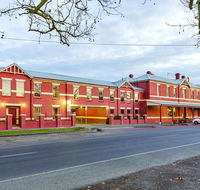 Lake Inn - Ballarat - Accommodation Asia