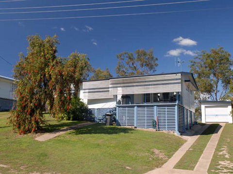 Lake Monduran Holiday Park - Accommodation Asia 3
