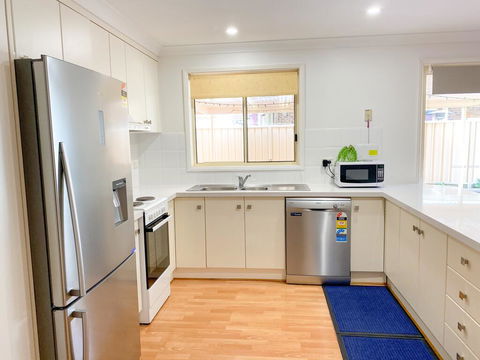 Lakelandia - Accommodation Asia 1