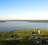 Lakes and Craters Holiday Park - Accommodation Asia