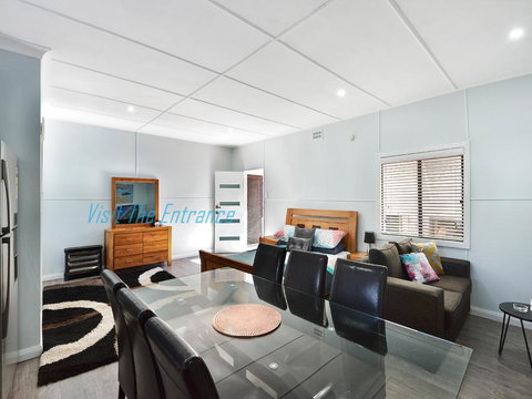 Lakeside Cabin - Accommodation Asia 3