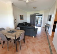 Lakeview Apartments - Accommodation Asia