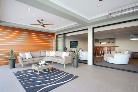 Lang Street Luxury Retreat - Mulwala - Accommodation Asia 3