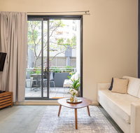 Large Apartment 2 Parking Spots and Pool - Accommodation Guide
